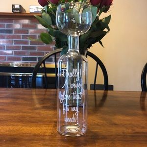 NWT!!!! BIG WINE GLASS! 🍷